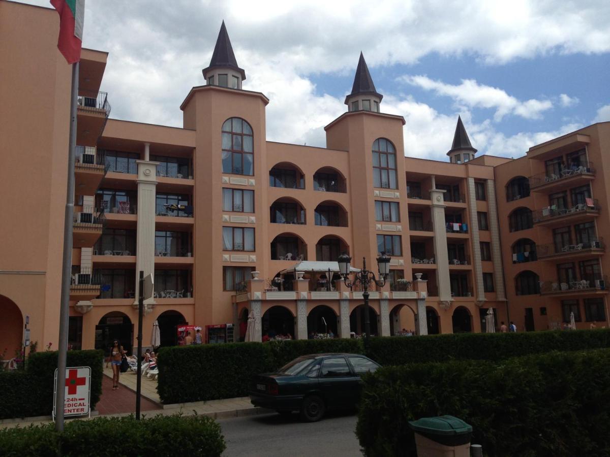 Aparthotel Palazzo Napospart Kültér fotó